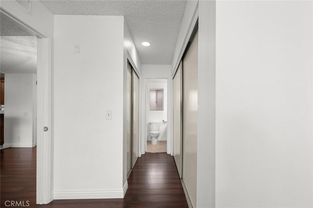 2507 E 15th Street 204, Long Beach, CA 90804