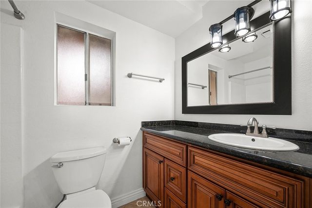 2507 E 15th Street 204, Long Beach, CA 90804