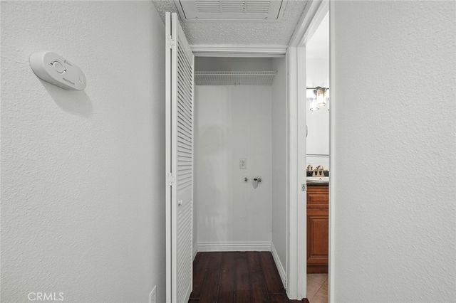 2507 E 15th Street 204, Long Beach, CA 90804