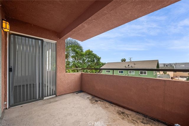 2507 E 15th Street 204, Long Beach, CA 90804