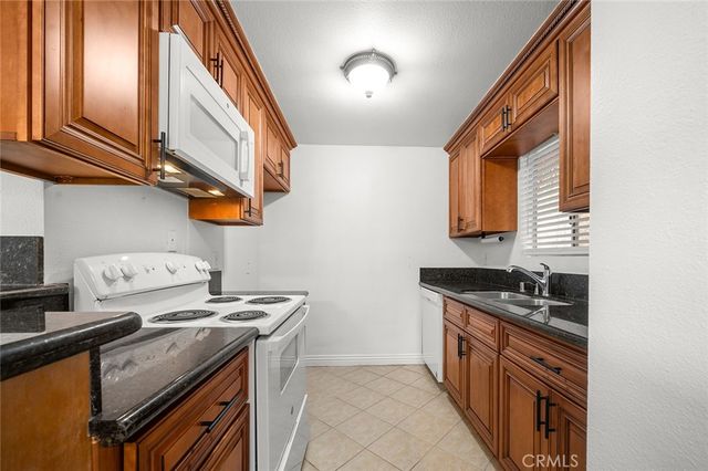 2507 E 15th Street 204, Long Beach, CA 90804