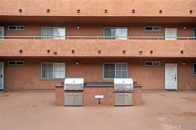 2507 E 15th Street 204, Long Beach, CA 90804