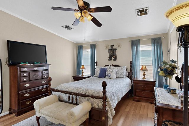 8709 Odin Road SW, Albuquerque, NM 87121