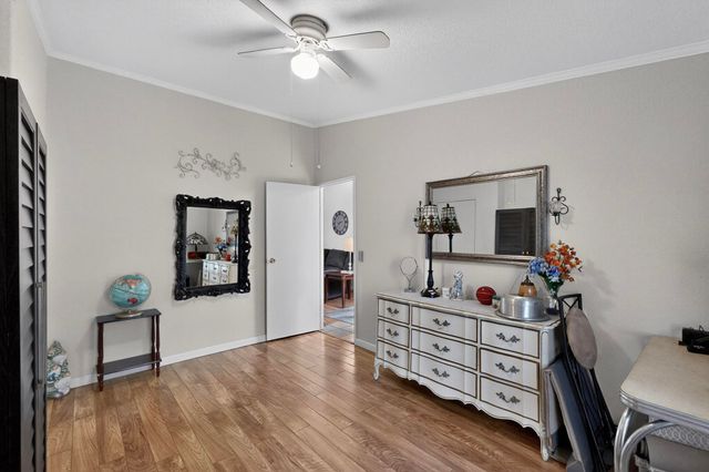 8709 Odin Road SW, Albuquerque, NM 87121