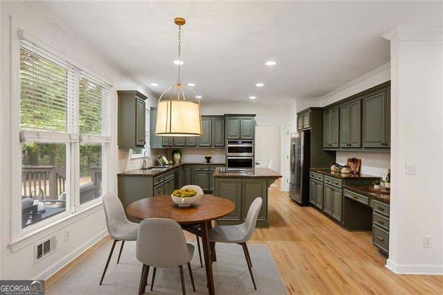 5202 Forest View Trail SE, Mableton, GA 30126