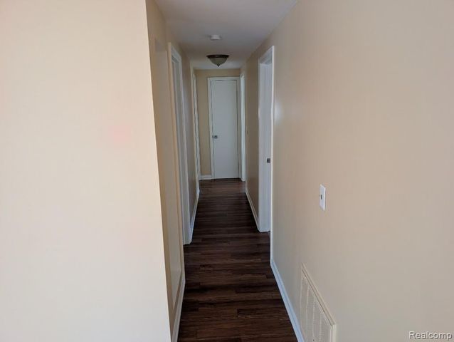 4024 Wenonah Lane, Waterford Charter Township, MI 48328