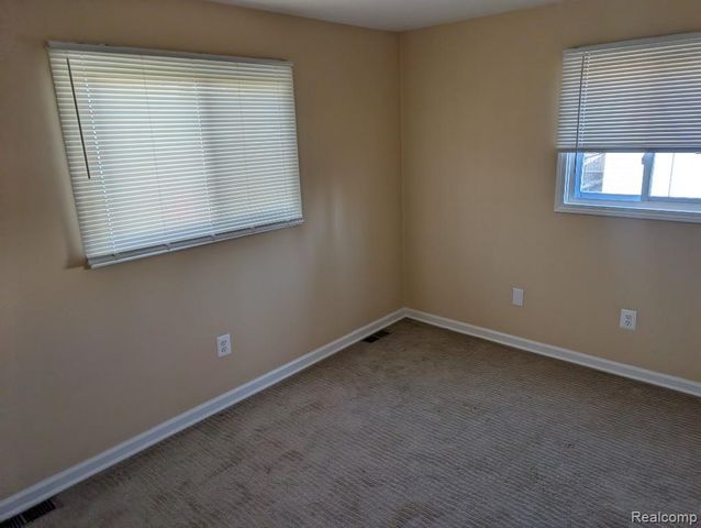 4024 Wenonah Lane, Waterford Charter Township, MI 48328