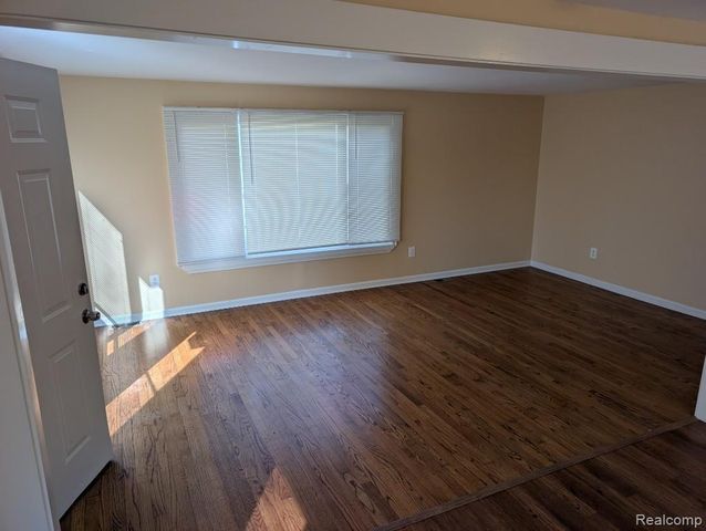 4024 Wenonah Lane, Waterford Charter Township, MI 48328
