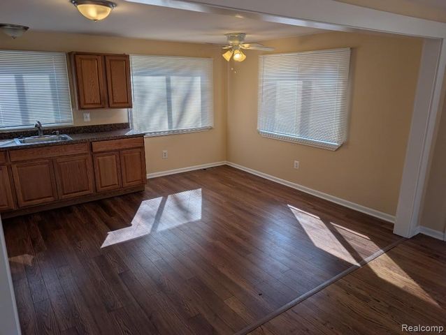 4024 Wenonah Lane, Waterford Charter Township, MI 48328