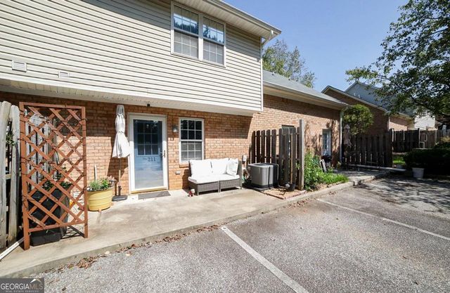 211 Littleton Way, Athens, GA 30606