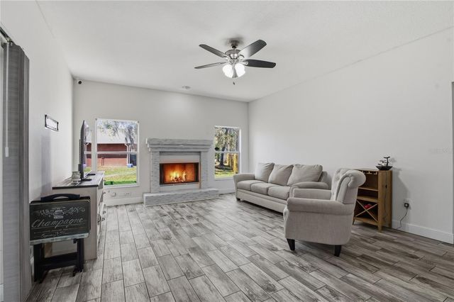 20000 HARVIE LANE, Lutz, FL 33558