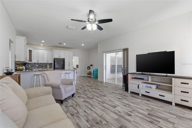 20000 HARVIE LANE, Lutz, FL 33558