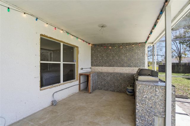 20000 HARVIE LANE, Lutz, FL 33558