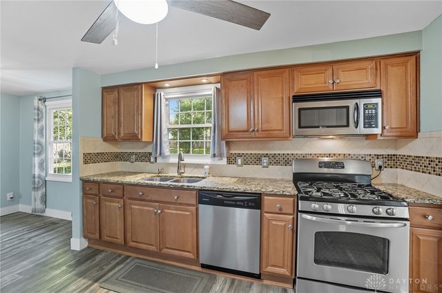 4418 Woodpoint Court, Huber Heights, OH 45424