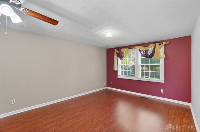 4418 Woodpoint Court, Huber Heights, OH 45424