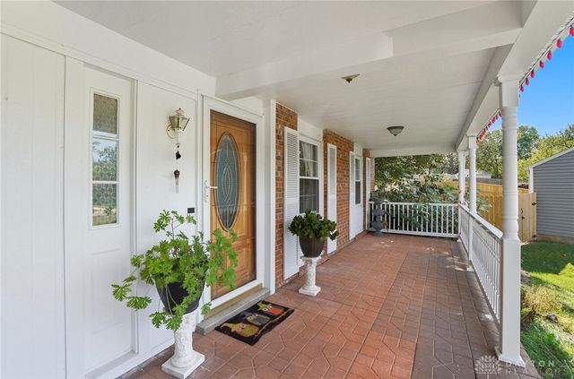 4418 Woodpoint Court, Huber Heights, OH 45424