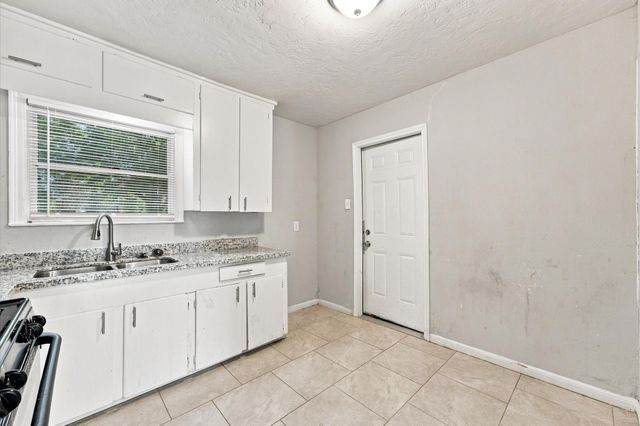 409 Alastair Drive, Pasadena, TX 77506