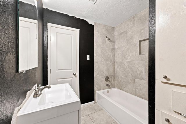 409 Alastair Drive, Pasadena, TX 77506