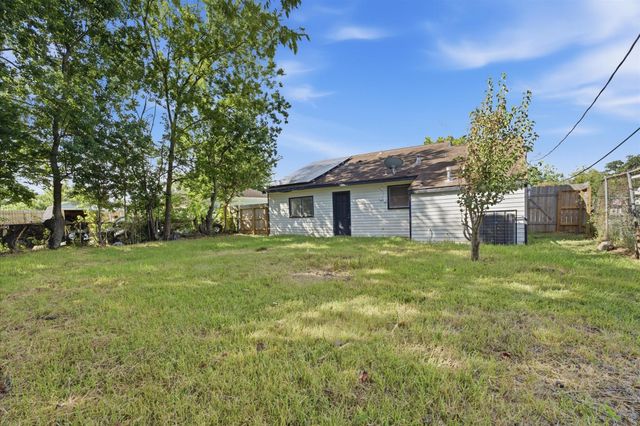 409 Alastair Drive, Pasadena, TX 77506