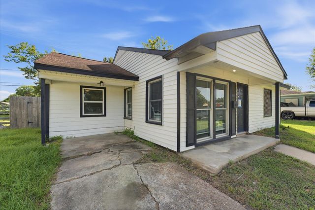 409 Alastair Drive, Pasadena, TX 77506