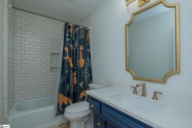 2 Buckhorn Drive, Greenville, SC 29609