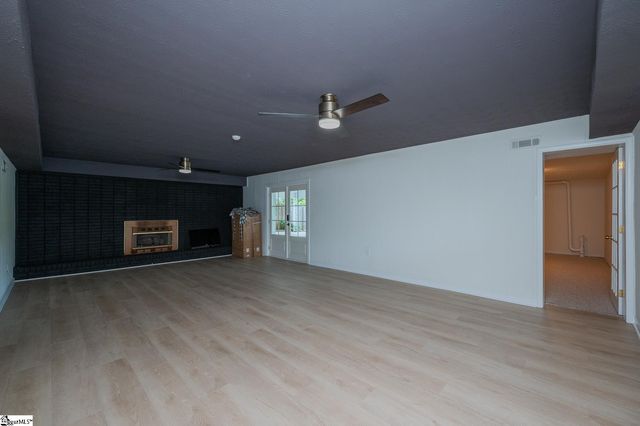 2 Buckhorn Drive, Greenville, SC 29609
