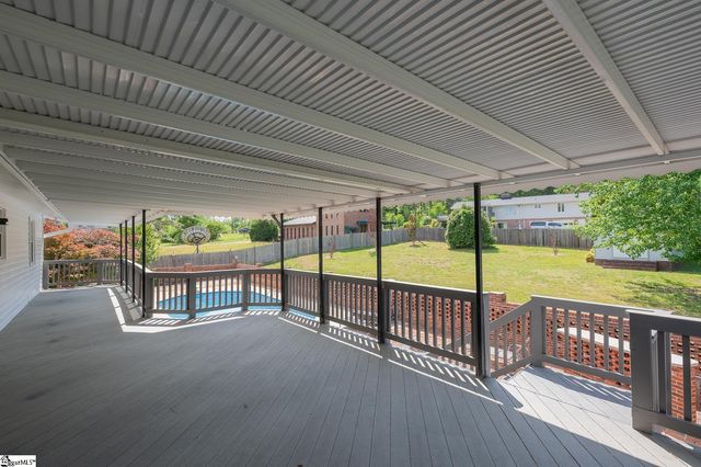2 Buckhorn Drive, Greenville, SC 29609