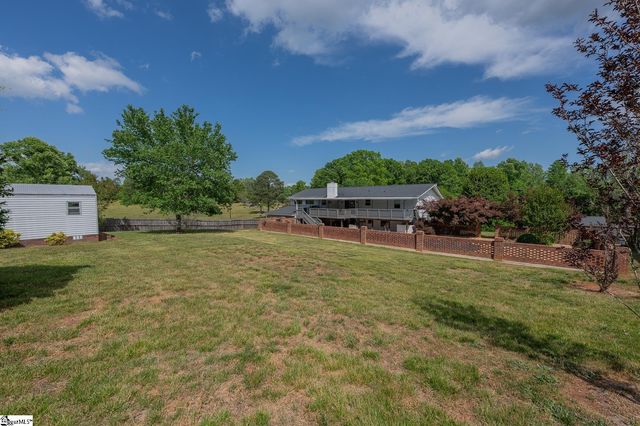 2 Buckhorn Drive, Greenville, SC 29609