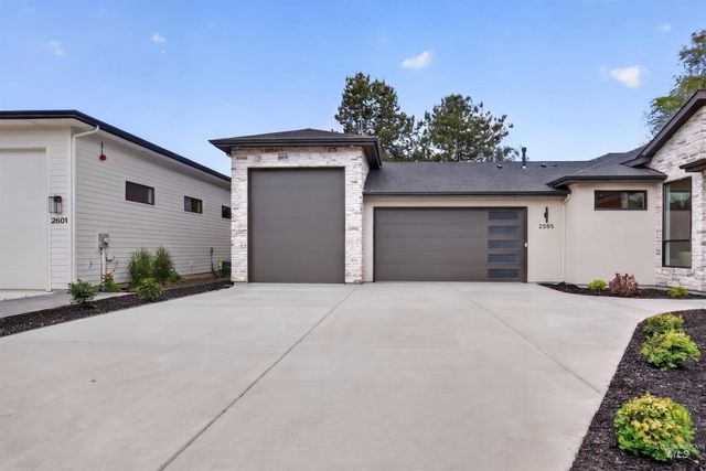 2591 S Greenwood Cir, Boise, ID 83706