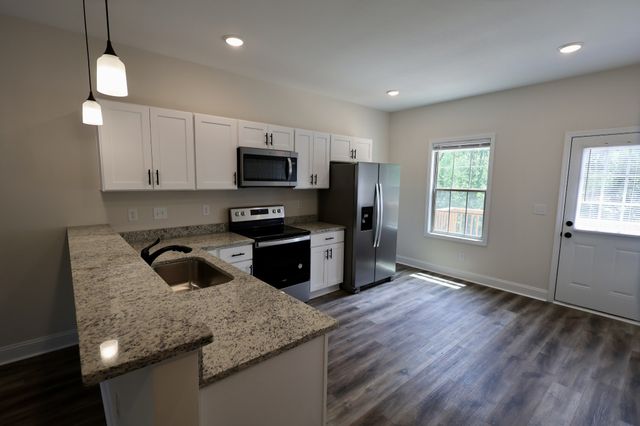 500 Peachers Mill Rd Unit B1, Clarksville, TN 37042