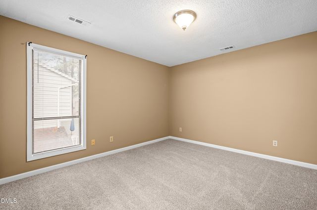 104 Arbuckle Lane, Cary, NC 27511