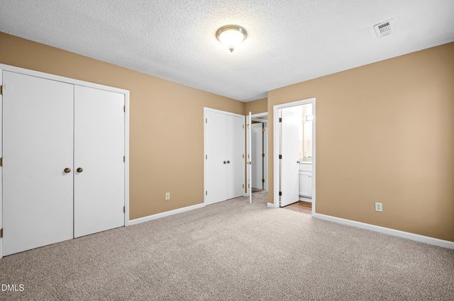 104 Arbuckle Lane, Cary, NC 27511