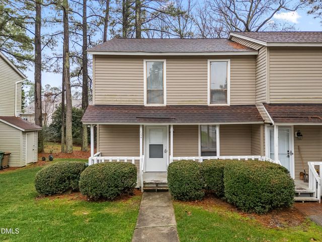 104 Arbuckle Lane, Cary, NC 27511