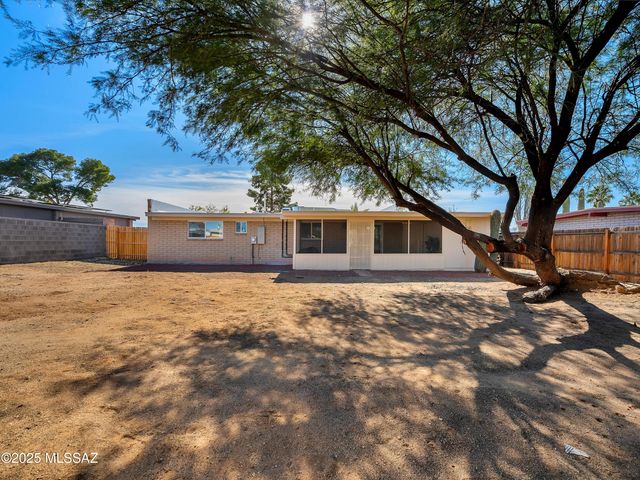 3746 W Enfield Place, Tucson, AZ 85741