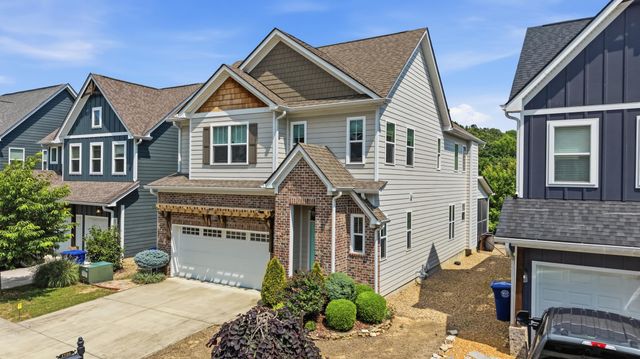 1738 Seven Pines Lane, Chattanooga, TN 37415