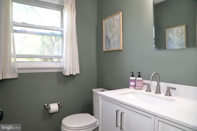 1137 DEVONSHIRE RD, Lancaster, PA 17601