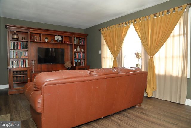 1137 DEVONSHIRE RD, Lancaster, PA 17601
