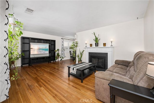 5922 Hayter, Lakewood, CA 90712