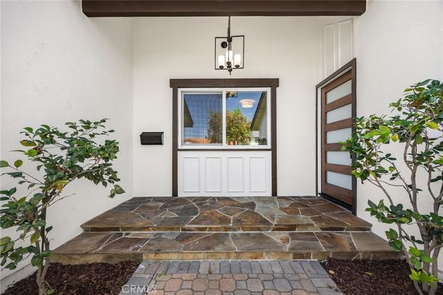324 Swanee, Placentia, CA 92870