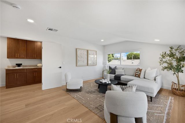 324 Swanee, Placentia, CA 92870