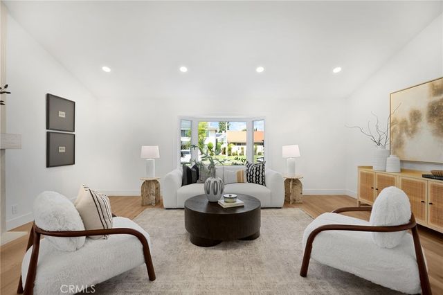 324 Swanee, Placentia, CA 92870