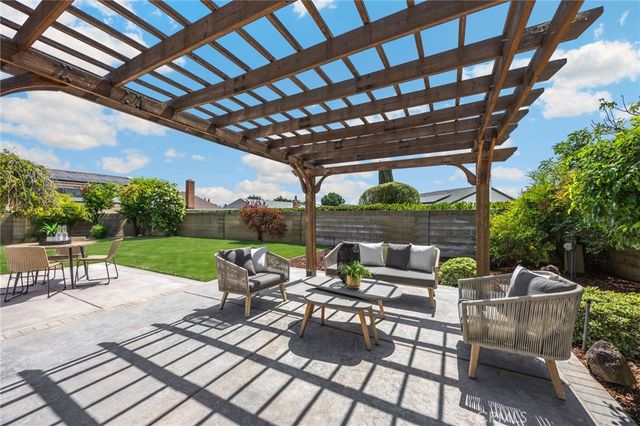 324 Swanee, Placentia, CA 92870