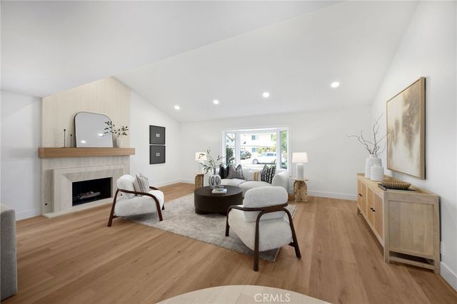 324 Swanee, Placentia, CA 92870