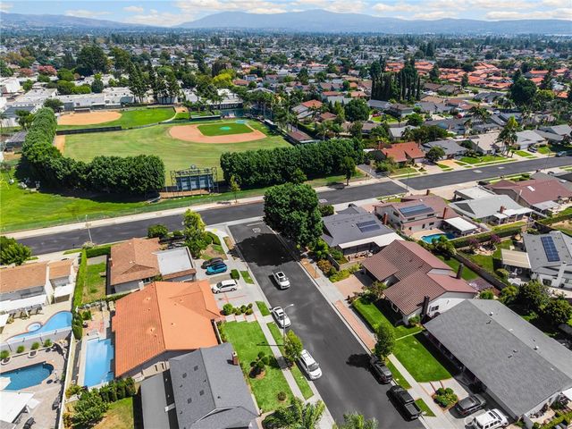 324 Swanee, Placentia, CA 92870