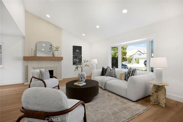 324 Swanee, Placentia, CA 92870