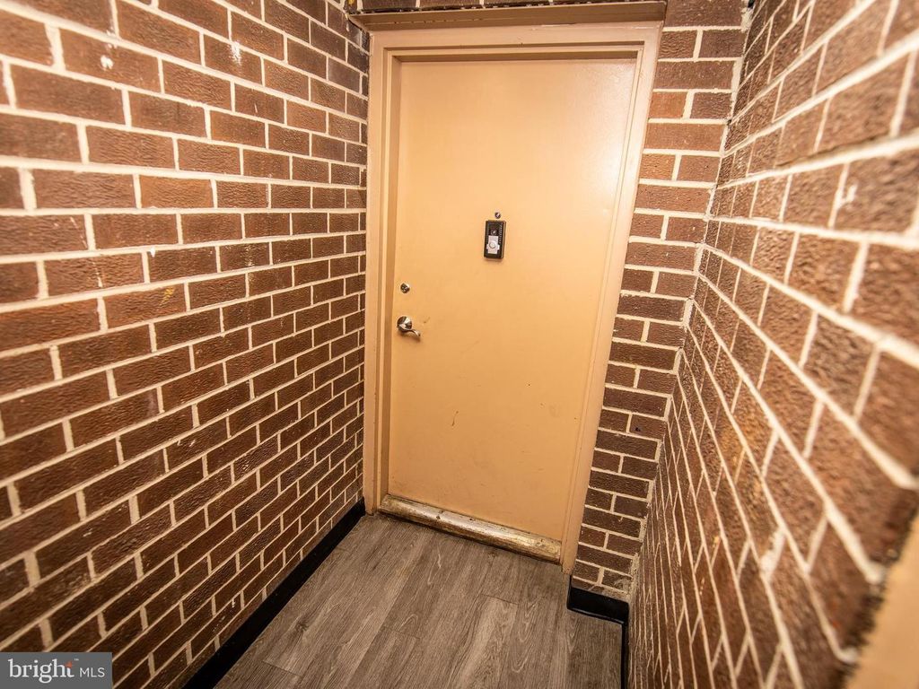 Image 27 of property listing at 3934 BEL PRE RD #3934-2, Silver Spring, MD 20906