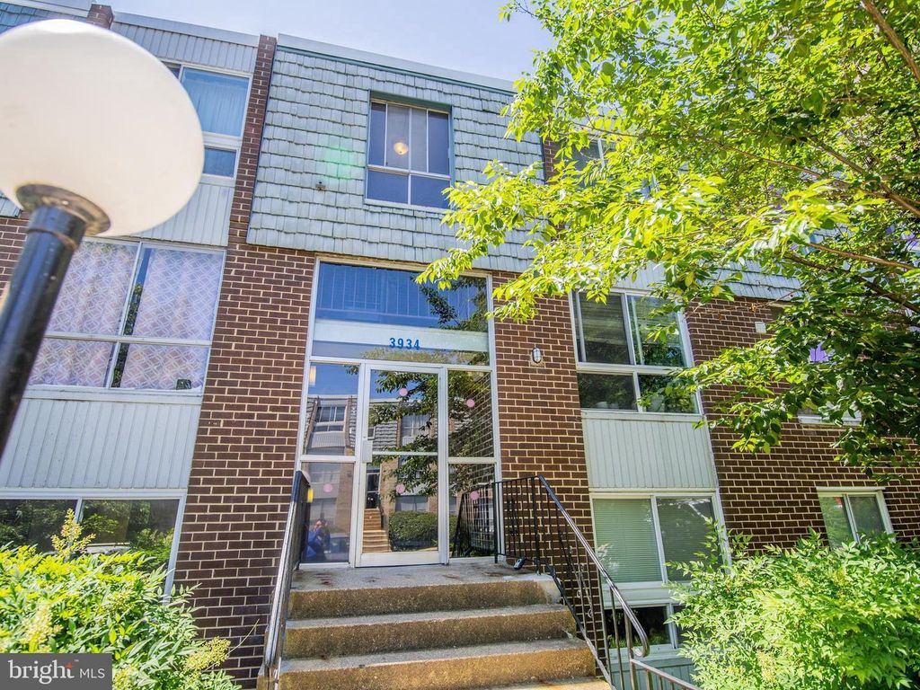 Image 28 of property listing at 3934 BEL PRE RD #3934-2, Silver Spring, MD 20906