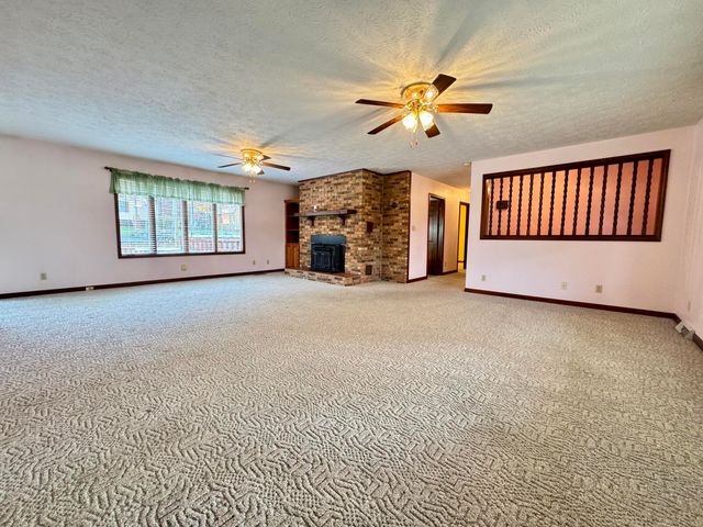 137 Woodland Trail Road, Pineville, KY 40977