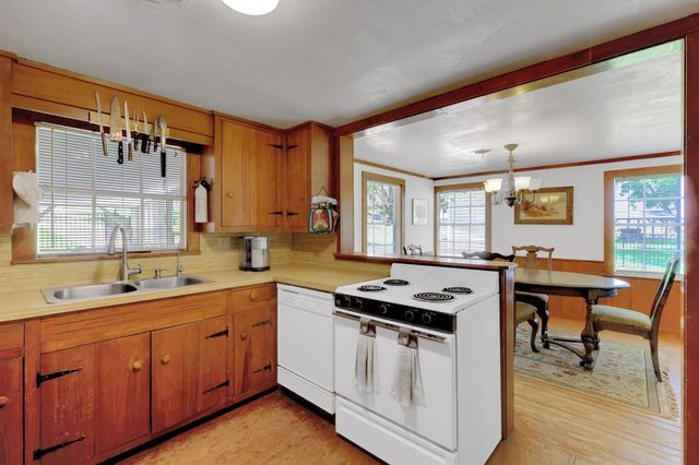 151 Lakeview Circle, Coldspring, TX 77331