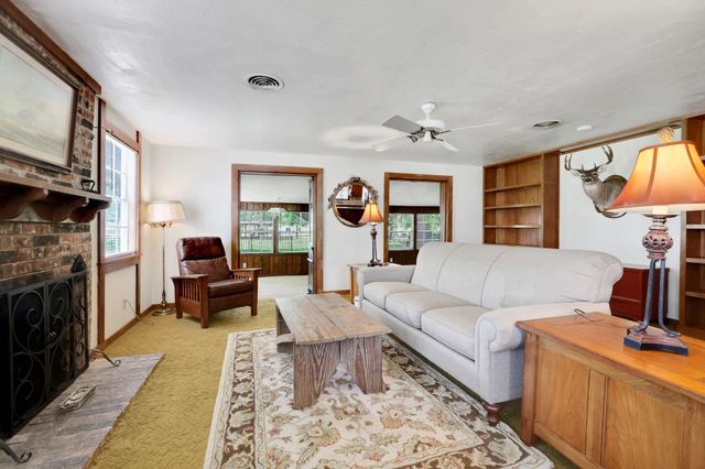 151 Lakeview Circle, Coldspring, TX 77331